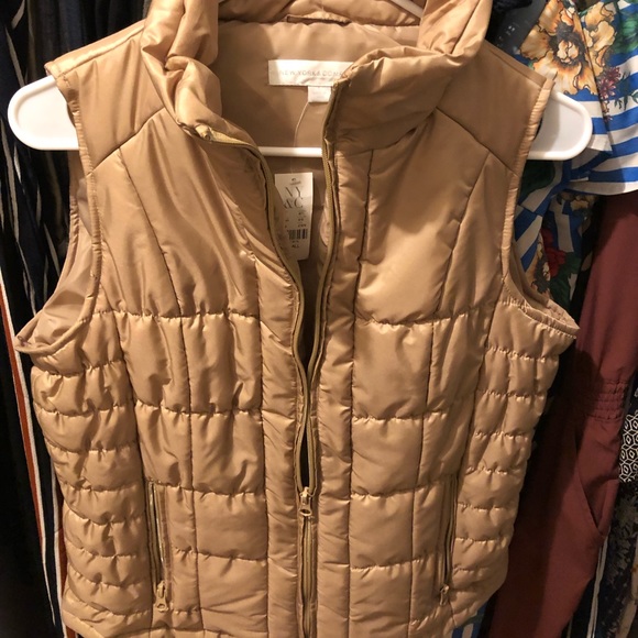 New York and Company Vest, Size Small - Picture 2 of 2